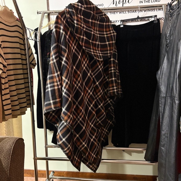 Talbots wool blend  cape - Picture 3 of 4